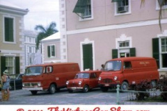 moris-van-and-moris-mini-cooper-1960s-bahamas