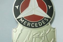 classic-car-logos-emblems-18