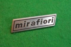 classic-car-logos-emblems-25