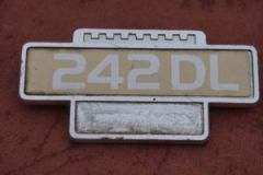 classic-car-logos-emblems-7
