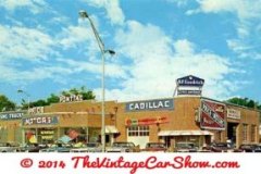 vintage-car-dealership-28