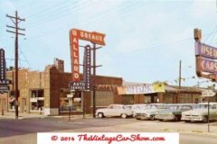 vintage-used-car-dealership-13