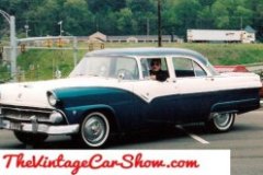 ford-1955-fairlane-2