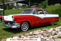 ford-1956-fairlane-crown