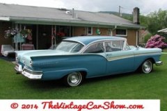 ford-1957-fairlane-2