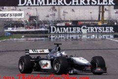 formula-1-racing-mclcousdbocht2