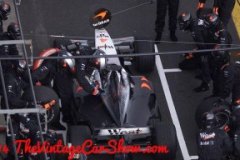 mclaren-mercedes-formula-one-01-04-16b