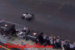 mclaren-mercedes-formula-one-01-04-1b