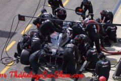 mclaren-mercedes-formula-one-15-04-13b