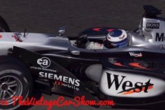 mclaren-mercedes-formula-one-15-04-2b