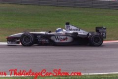 mclaren-mercedes-formula-one-16-03-11b