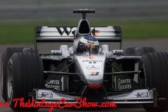 mclaren-mercedes-formula-one-23-09-1b