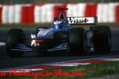 mclaren-mercedes-formula-one-29-04-35b