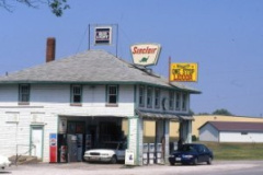1_classic-gas-stations-signs-9