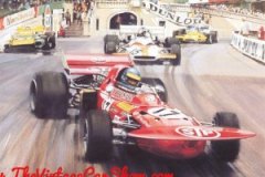 1971-ronnie-peterson-hard-at-work