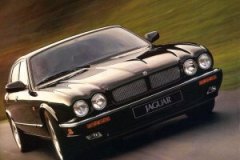 1997-jaguar-xj8_