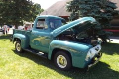 marist-college-V8-Car-show-17