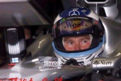mika-hakkinen-of-mclaren-mercedes-07