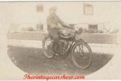historic-car-pictures-12