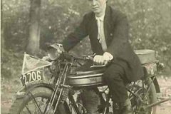 vintage-indian-motorcycles-1