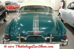 pontiac-1952-hardtop-rear-view