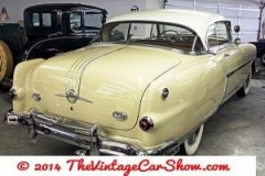 pontiac-1954-chieftain-rear-view