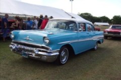 pontiac-1957-laurentian