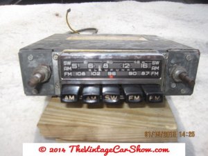 classic-car-radios-4