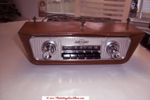 corvairradio-2