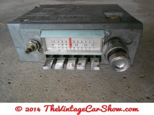 ford-push-button-am-radio-car-truck-5tms2