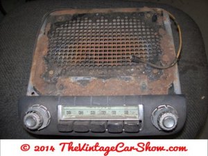 historic-car-radios-13