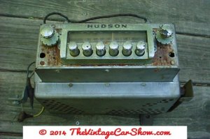 historic-car-radios-2