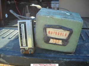 motorola-508-car-radio-w-dial-head-cables
